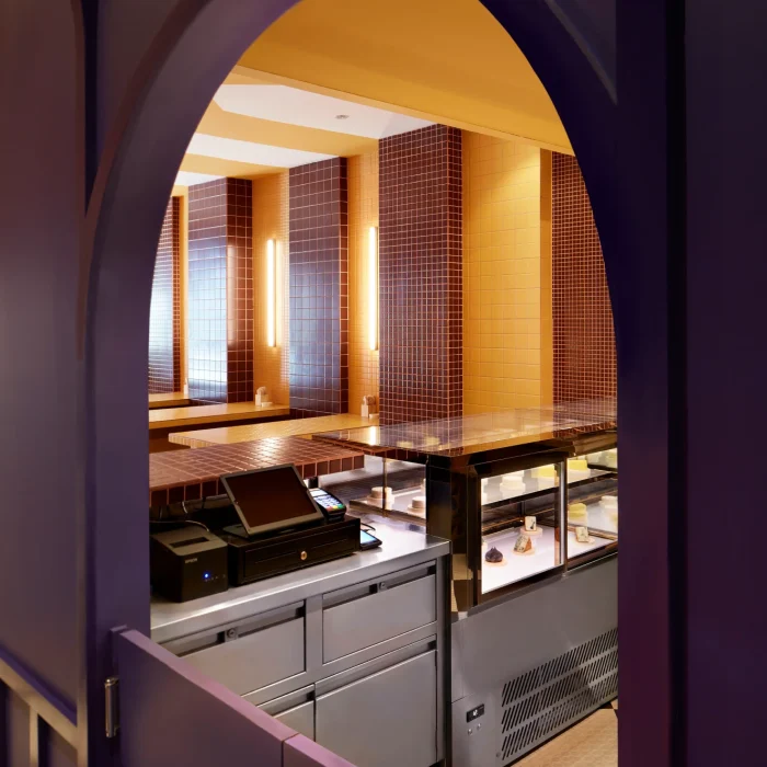 v0530_the_cheesecake_shop0140_1_1x